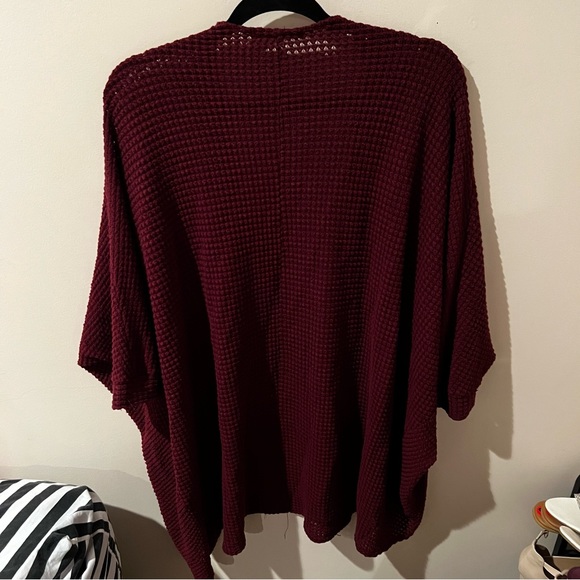 Suzy Shier, Burgundy, M - Picture 2 of 4